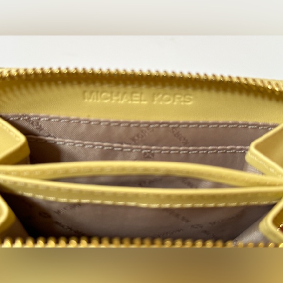 Michael Kors Jet Set Travel Card Case Wallet Exotic Embossed Yellow - Picture 4 of 10
